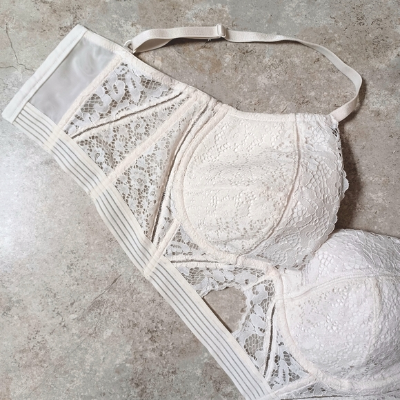 EUC VS Very Sexy Ivory Lace Long Line Plunge Bra - Picture 3 of 8